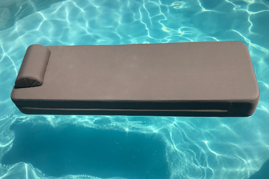 PoolBed Gris · Matelas de Piscine Flottant · Gasparini Collection