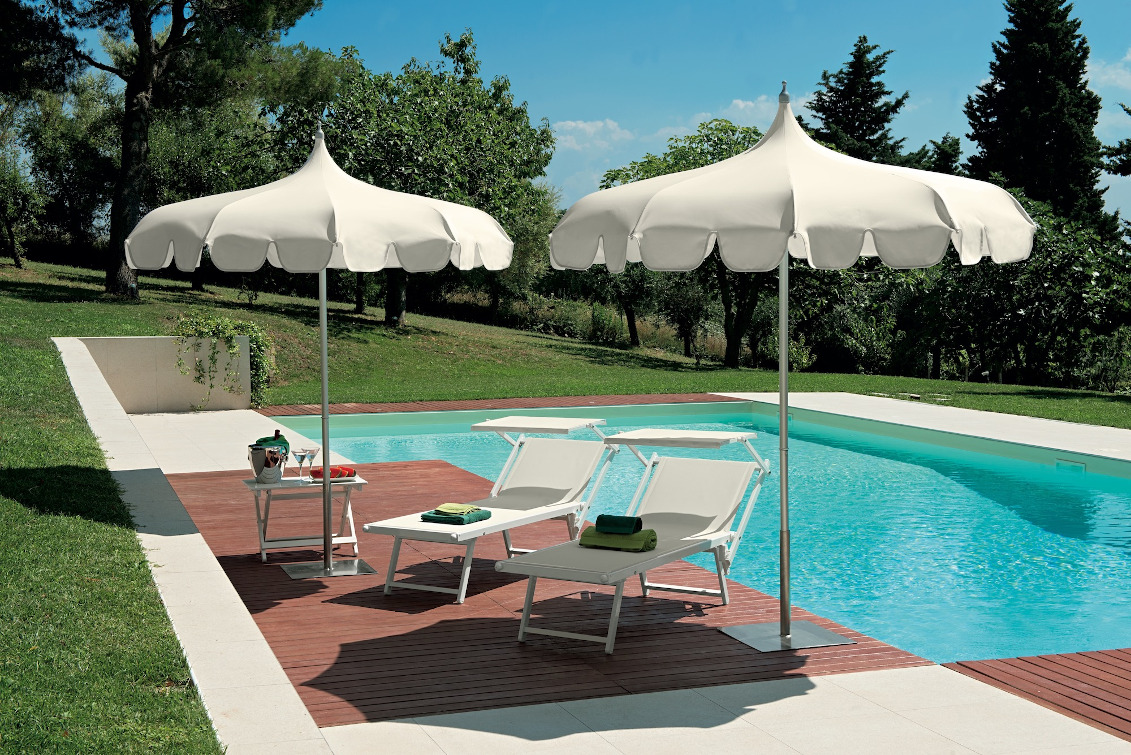 2 Bains de soleil de jardin transats piscine pliants en aluminium Gabicce  Gold - Blanc