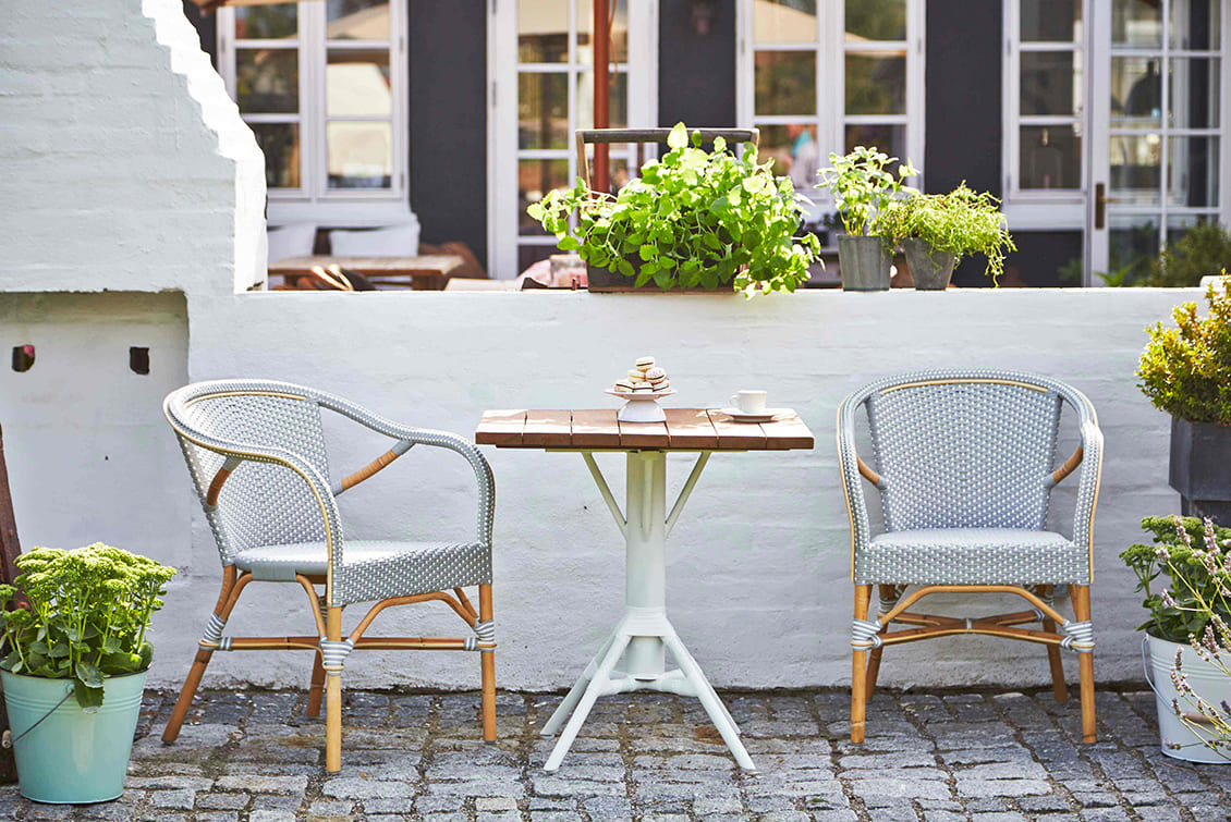 Table d’extérieur en teck - gasparinicollection.com