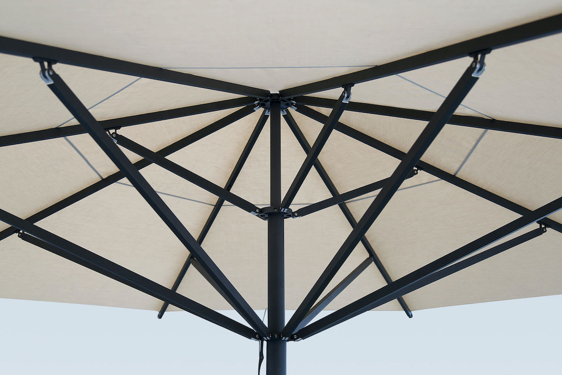 parasol en aluminium pour professionnels - bars - restaurants - plages