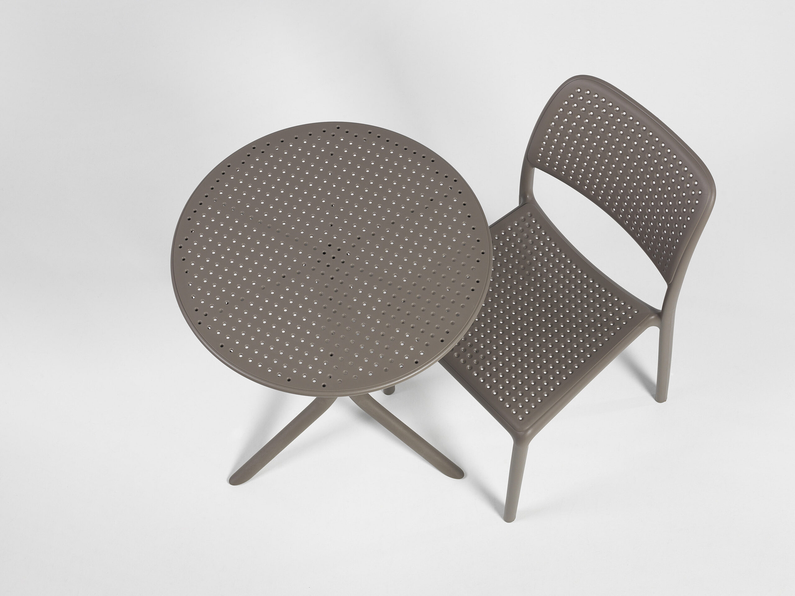 Chaise design d'extérieur - Modèle Bora en polypropylène avec accoudoirs- Mobilier Outdoor - Gasparini Collection