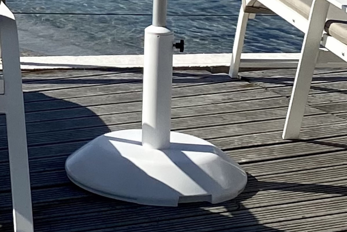 Pied de Parasol en Ciment et PVC Pied de Parasol en Ciment et PVC